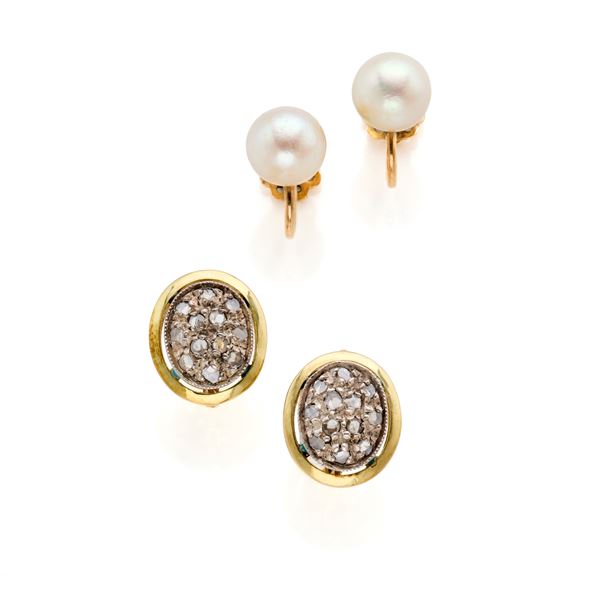 Two pairs of gold earrings   - Auction GIOIELLI OROLOGI E LUXURY GOODS - Faraone Casa d'Aste