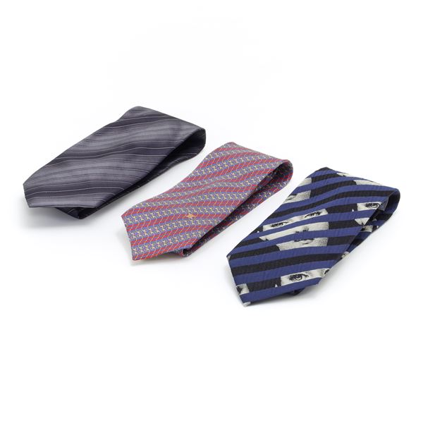 Lot composed of three ties  - Auction GIOIELLI OROLOGI E LUXURY GOODS - Faraone Casa d'Aste