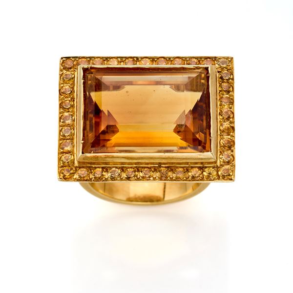 Gold and quartz ring