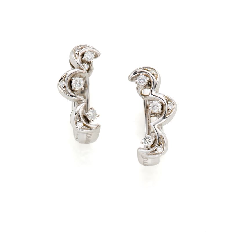 Orecchini Damiani in oro e diamanti