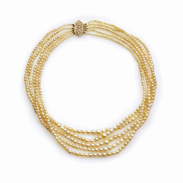 Collana composta da cinque fili di perle  - Asta Gioielli e orologi del XX secolo - Faraone Casa d'Aste