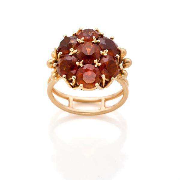 anello in oro e quarzi