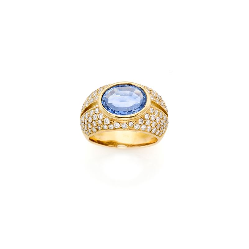 Anello in Oro con Diamanti e Zaffiro