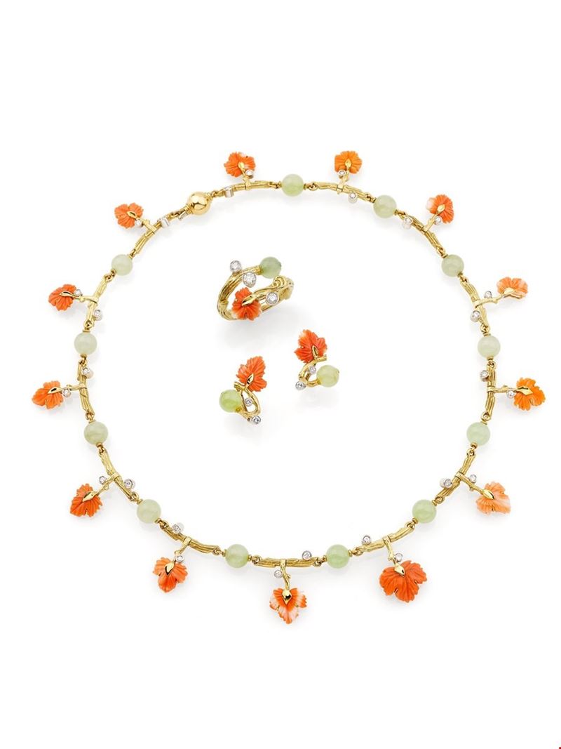 Demi parure in oro, diamanti, corallo e giada