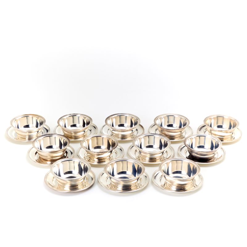 Lotto di dodici coppette da gelato con piattini