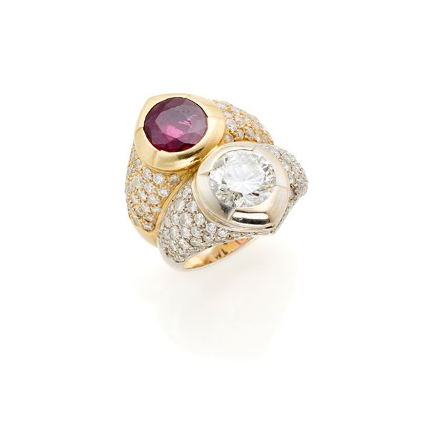 Gold ring with diamond and ruby