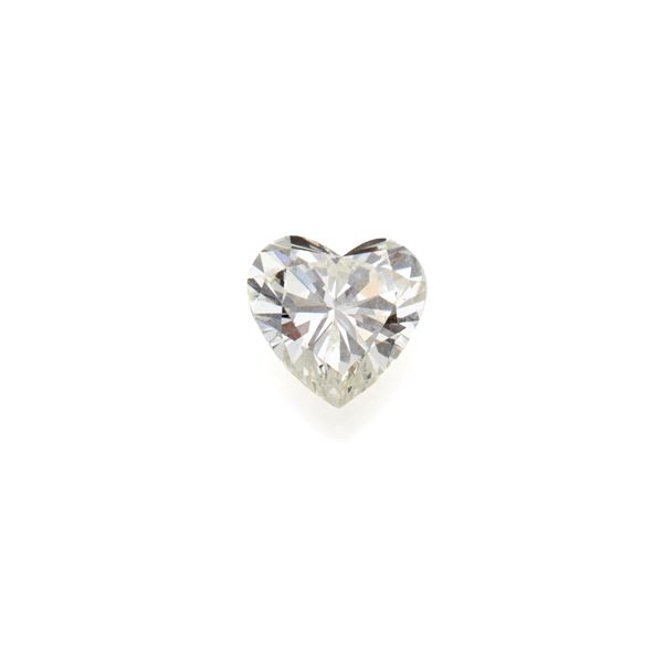 Heart shape brilliant-cut diamond