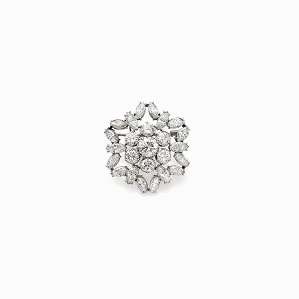 Spilla in platino   - Auction Gioielli e orologi del XX secolo - Faraone Casa d'Aste
