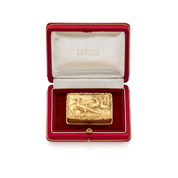 Chiappe gold pill box