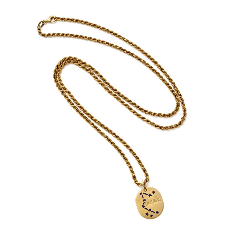Collana con pendente in oro