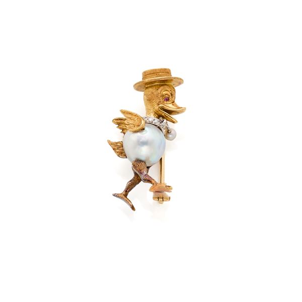 Gold brooch with pearl  - Auction GIOIELLI OROLOGI E LUXURY GOODS - Faraone Casa d'Aste