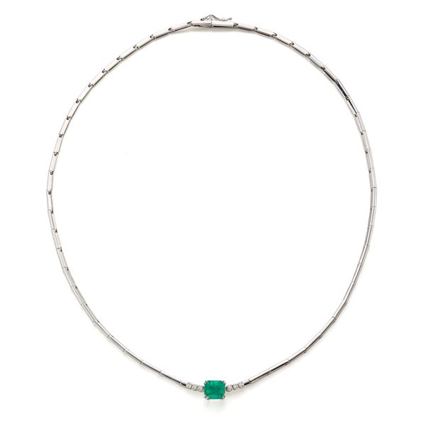 Collier in oro con smeraldo  - Asta GIOIELLI, OROLOGI E LUXURY GOODS - Faraone Casa d'Aste