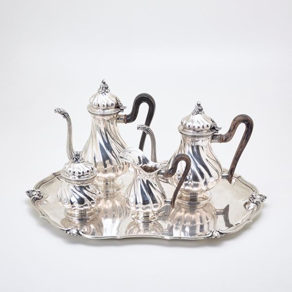 Servizio da tè e caffè in argento  - Asta GIOIELLI, OROLOGI E LUXURY GOODS - Faraone Casa d'Aste