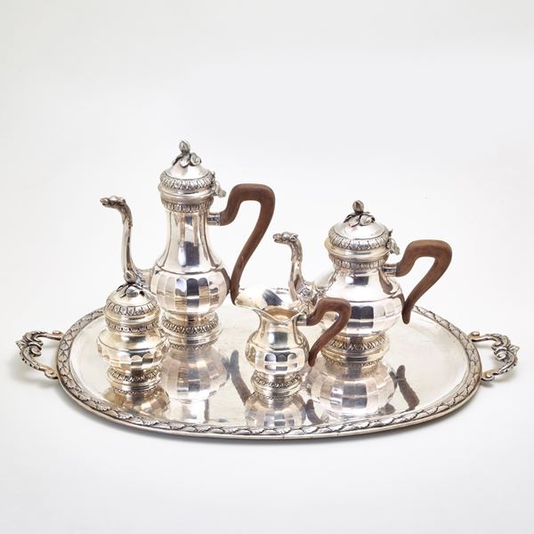 Servizio da tè e caffè in argento   - Asta GIOIELLI, OROLOGI E LUXURY GOODS - Faraone Casa d'Aste