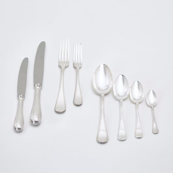 Silver cutlery set