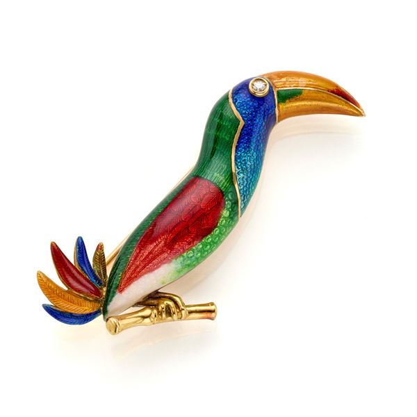 Gold and enamel brooch