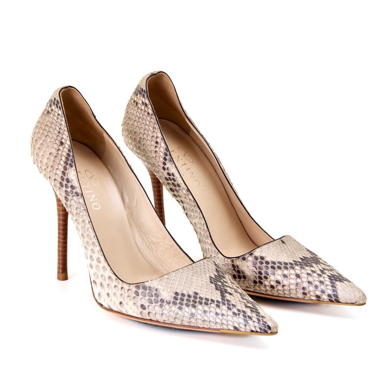 Decollété Valentino