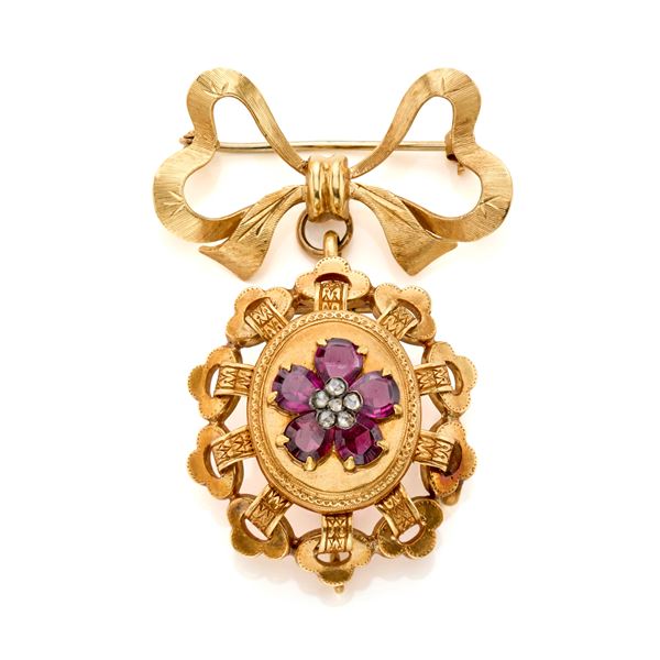 Spilla a fiocco in oro   - Asta GIOIELLI, OROLOGI E LUXURY GOODS - Faraone Casa d'Aste