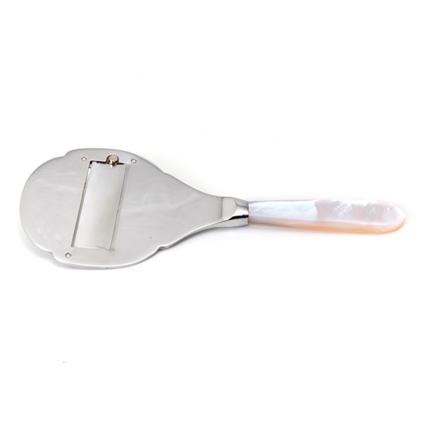 Truffle cutter mother-of-pearls