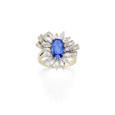 Anello con Zaffiro e Diamanti