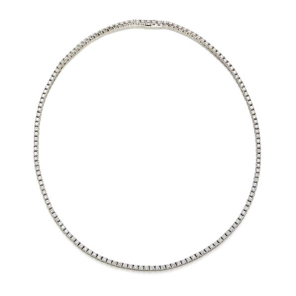 Collana in oro e diamanti