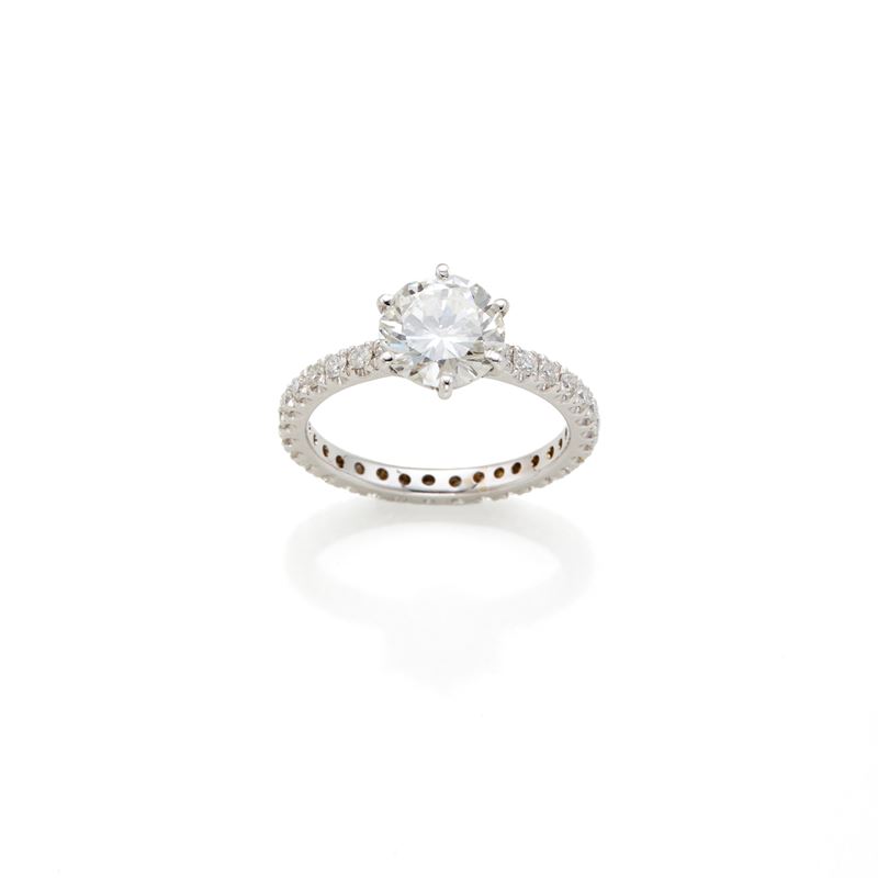 Anello in Oro con Diamanti