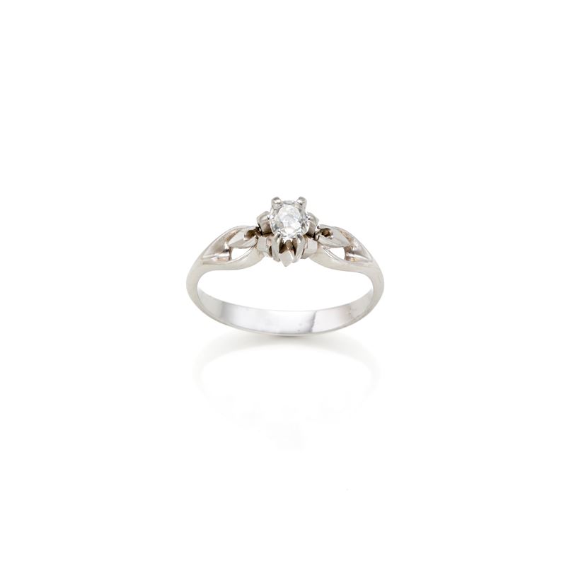 Anello in oro con diamante