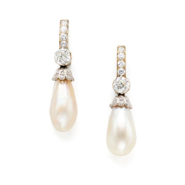 Gold, diamond and natural pearl earrings