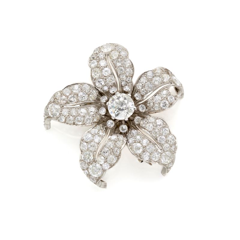 Spilla a Fiore in Platino con Diamanti