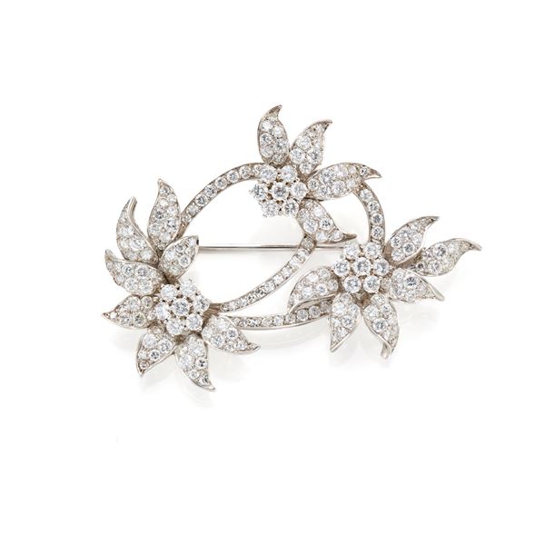 Spilla floreale in oro e diamanti  - Asta GIOIELLI, OROLOGI E LUXURY GOODS - Faraone Casa d'Aste