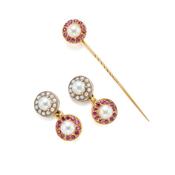 Gemelli e spillone in oro con perle, diamanti e rubini  - Asta GIOIELLI, OROLOGI E LUXURY GOODS - Faraone Casa d'Aste