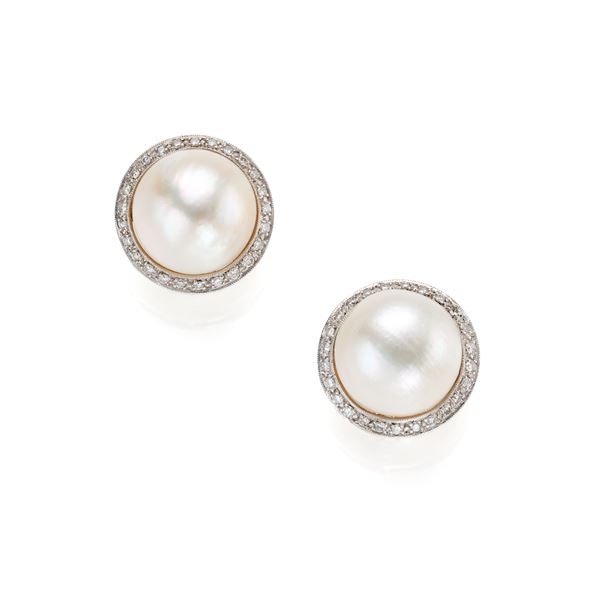 Orecchini in oro con perle e diamanti