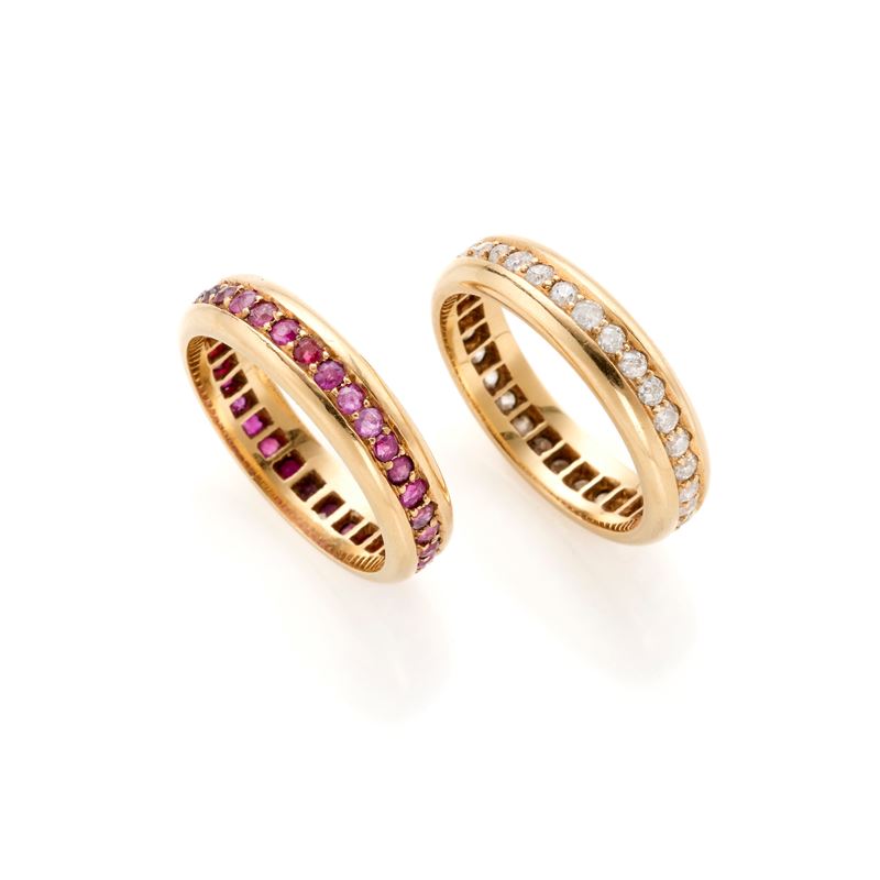 Coppia di anelli eternity in oro