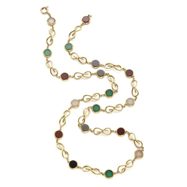 Gold necklacewith semiprecious stones