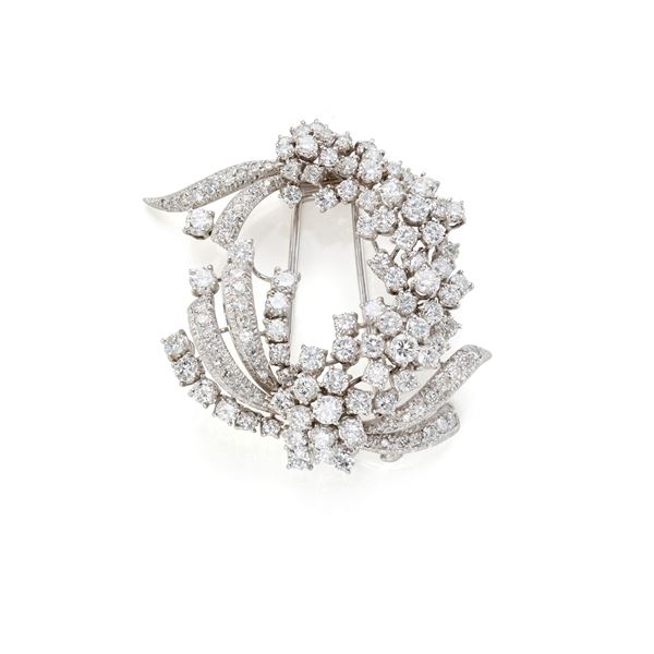 Gold and diamond brooch