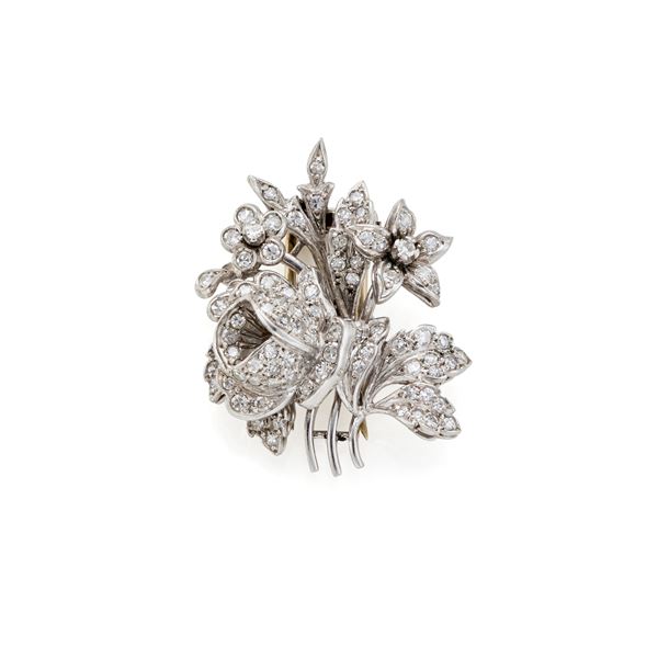 Gold and diamond brooch