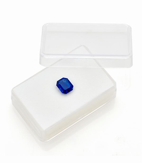 Zaffiro ottagonale del peso di 5,74ct   - Asta Gioielli e Orologi del XX Secolo - Faraone Casa d'Aste