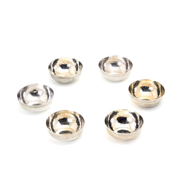 Sei coppette in argento