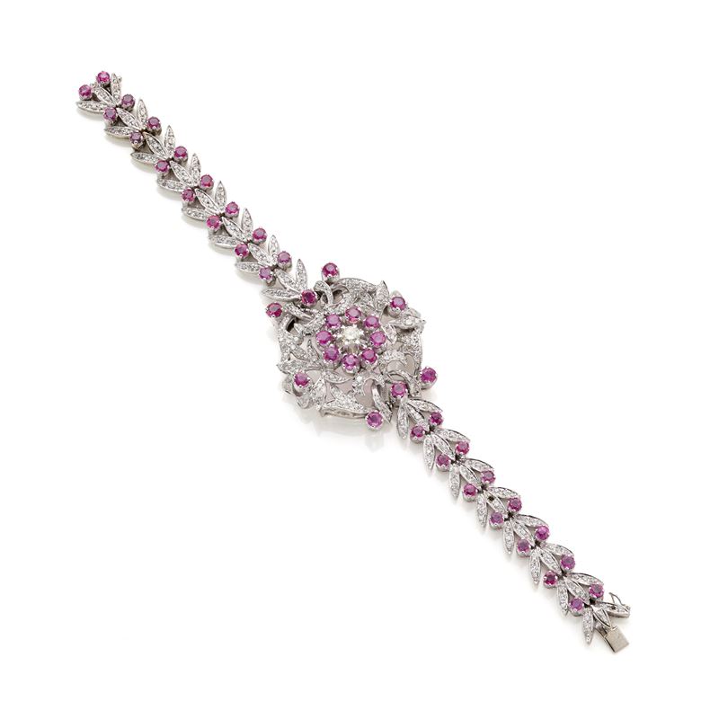 Bracciale in oro con diamanti e rubini