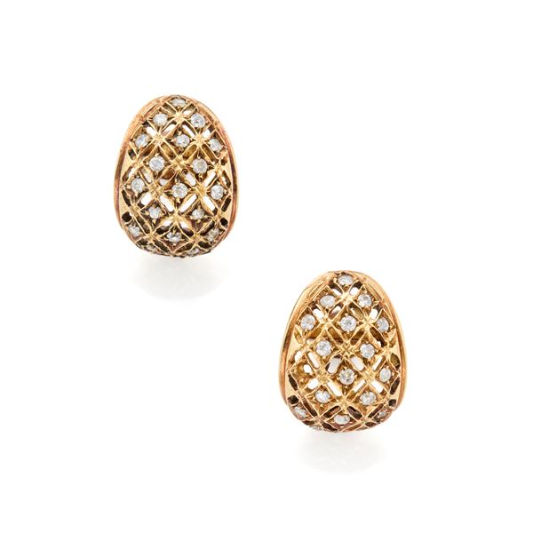Gold earrings