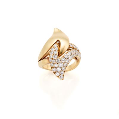 Anello in oro giallo 18 Kt con diamanti taglio brillante, circa 0,80 ct