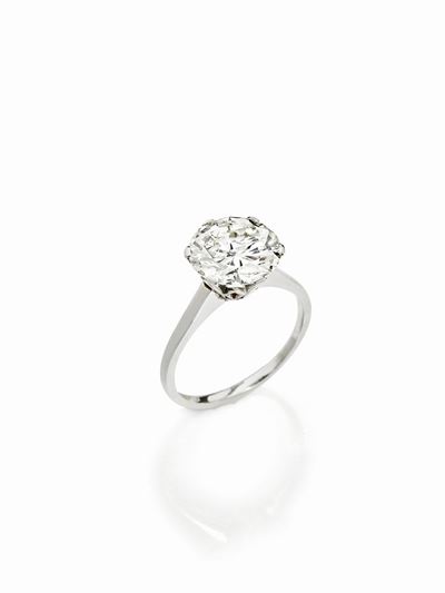 Solitario in Oro Bianco con Diamante di Circa 6,55 Ct
