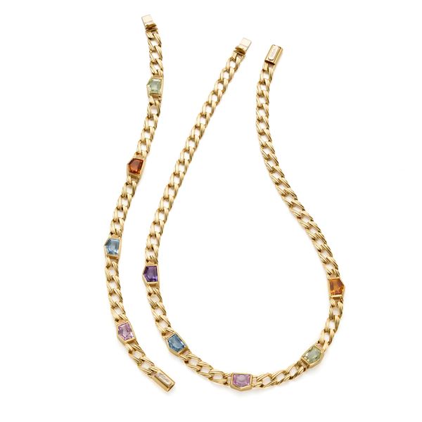 Gold necklace and bracelet
