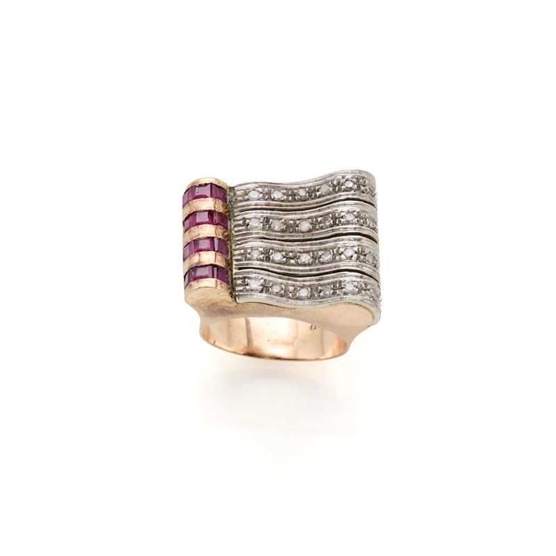 Anello in oro e argento con rubini e diamanti