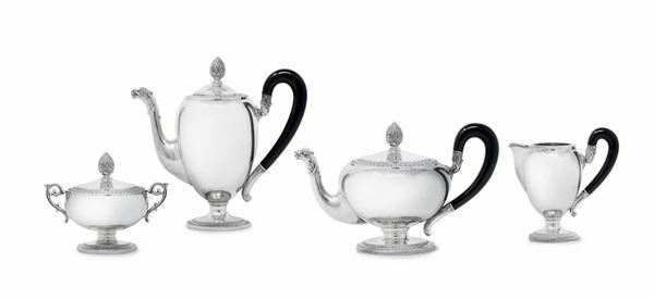 Servizio da th&#232;/caff&#232; composto da 4 pezzi in argento