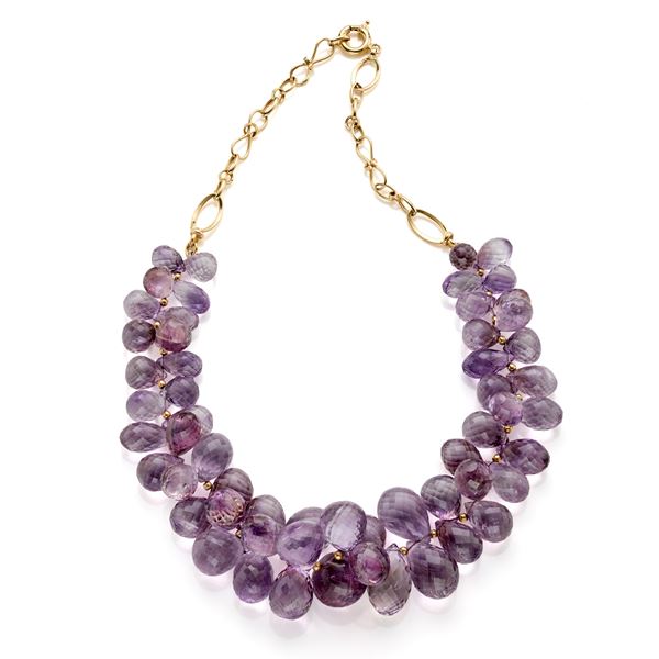 Gold and amethyst necklace
