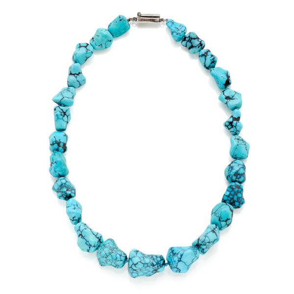 Necklace with turquoises