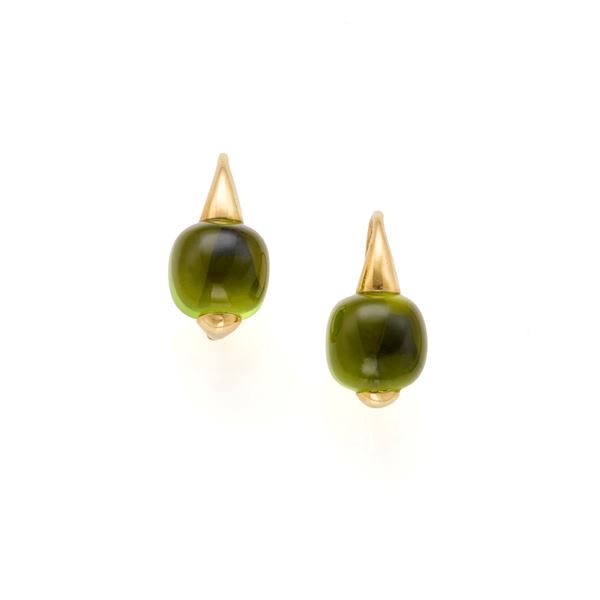 Gold earrings with paste stones