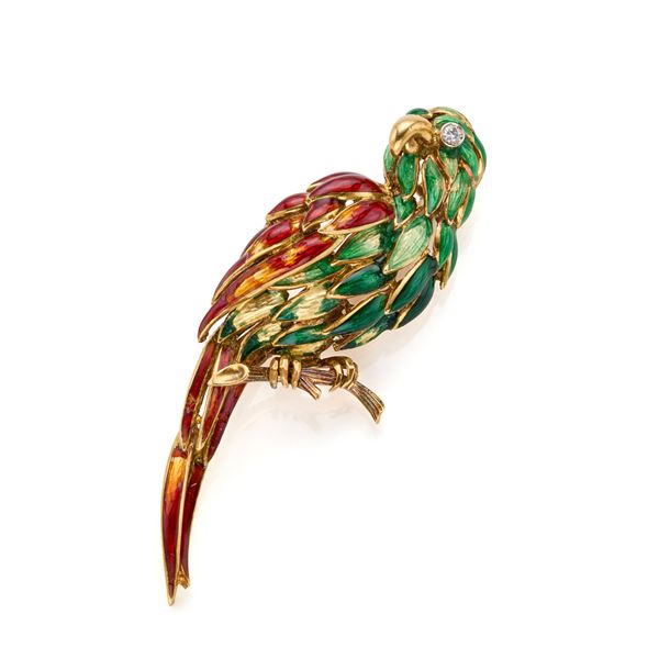 Gold brooch with enamel