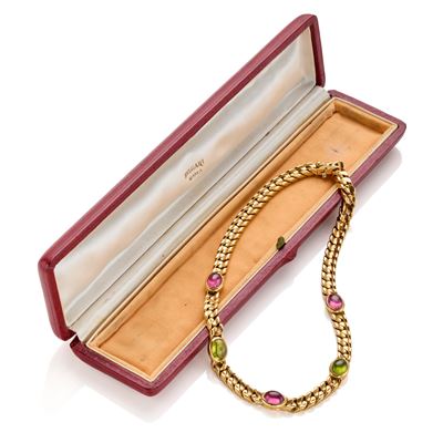 Bulgari, Collana in oro giallo con tormaline cabochon rosa e verdi